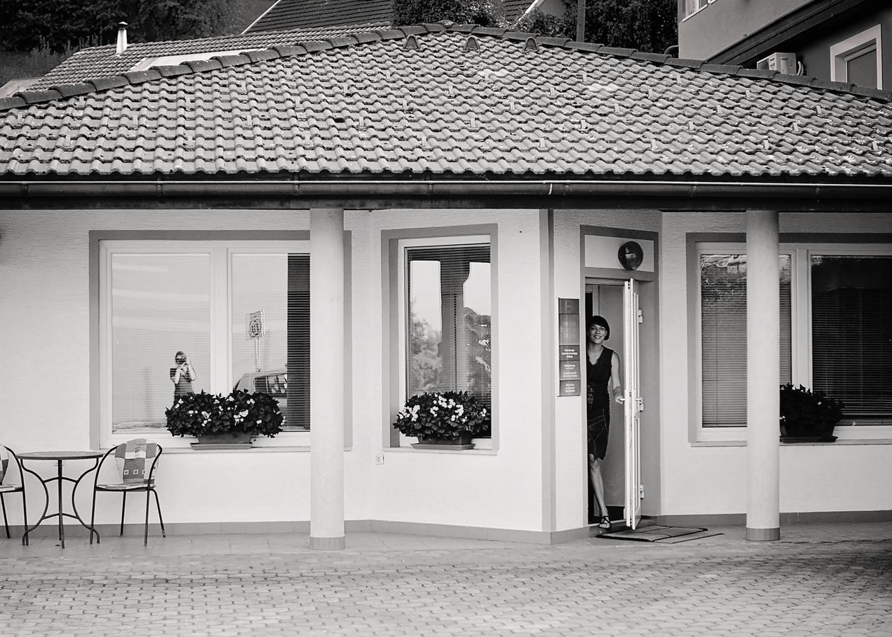 Apartments Life & Energy ชาเตช อ็อบ ซาวี ภายนอก รูปภาพ